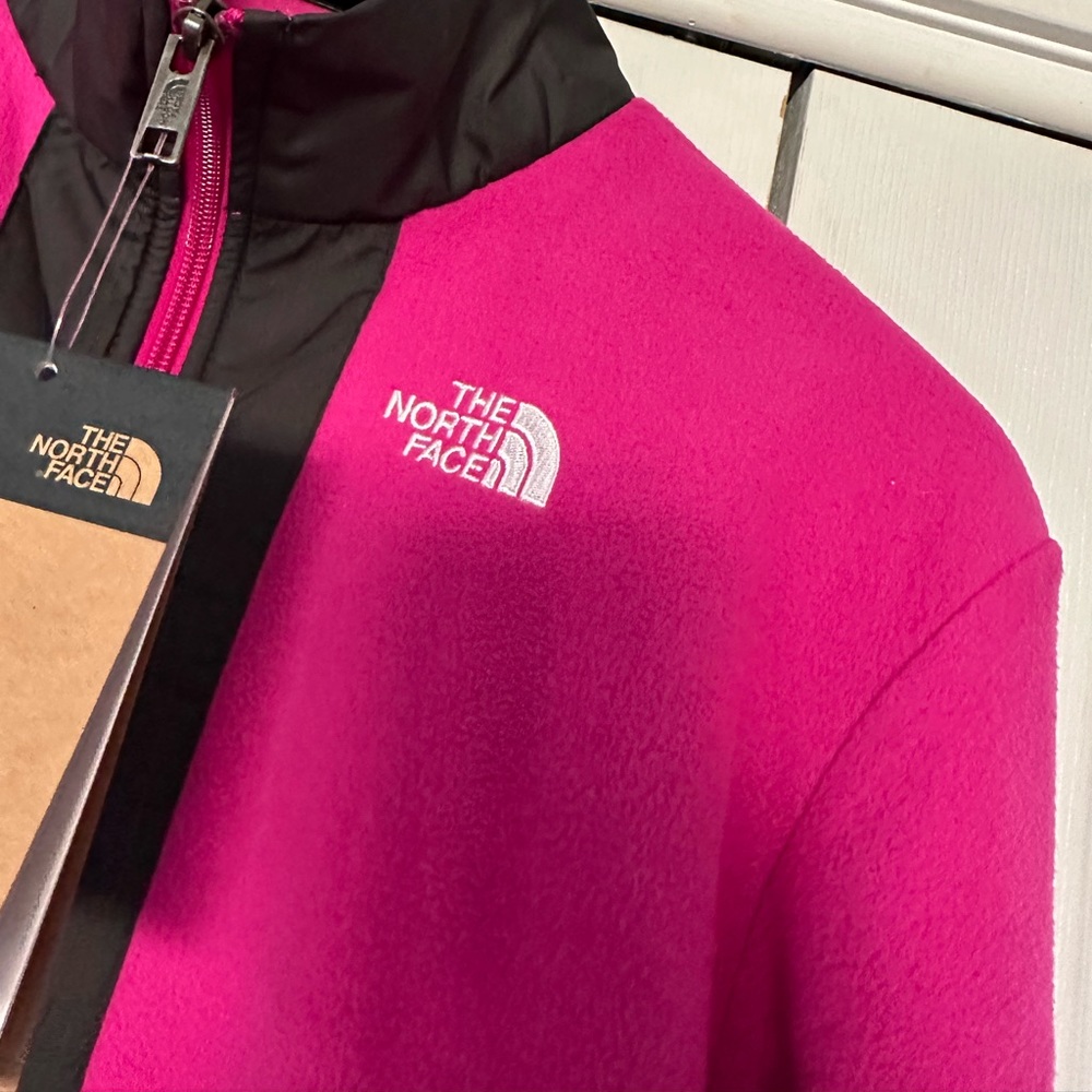 The North Face Glacier 1/4 zip XXL Unisex Teen fuschia pink